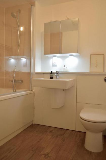Boutique Flat off Leith Walk with Free Parking - image 3