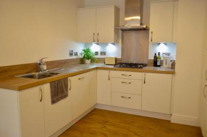 Boutique Flat off Leith Walk with Free Parking - image 8