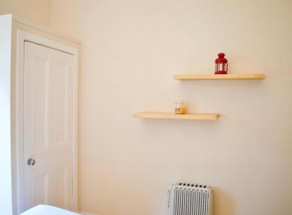Refurbished Homely 1 Bedroom Flat in Edinburgh - image 5