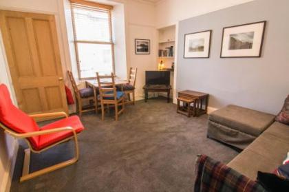426 Homely 1 bedroom apartment in Leith - image 8