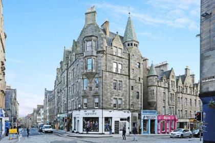 Storm House. Iconic home on the Royal Mile. - image 5