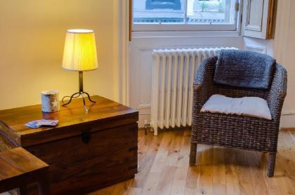 Spacious 2Bed in Heart of Old Town (Diagon Alley) - image 6