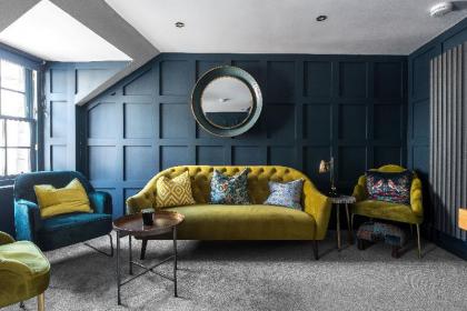 Grassmarket luxury w parking   Bonjour Residences Edinburgh 