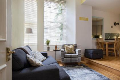 Sunshine On Leith Apartment - image 1