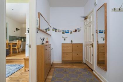 Sunshine On Leith Apartment - image 14
