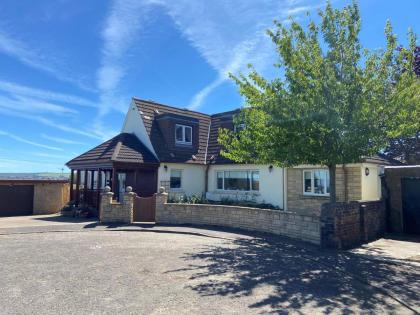Eastfield - image 1