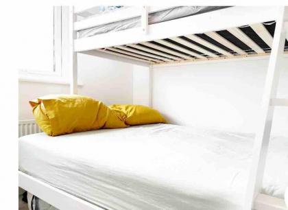 Brand new double deck private room shared bathroom