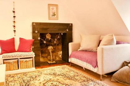 Pass the Keys Cosy Studio Apartment Edinburgh 