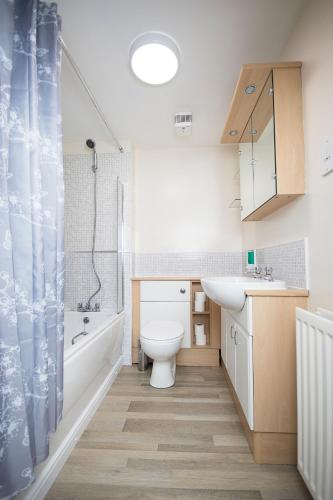 Lochend Serviced Apartments - image 6