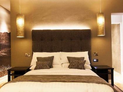 Rooms & Suites Picardy Place - image 15