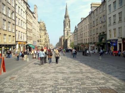 Royal Mile Apartment - image 6