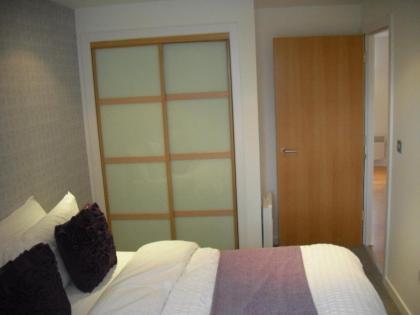 Edinburgh Waterfront Apartments - image 23