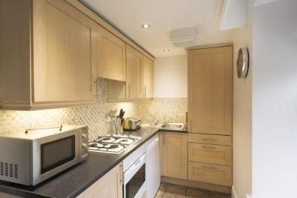 Royal Garden Apartments New Town - image 28