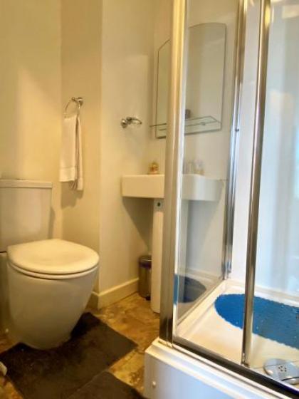 16 Pilrig Guest House - image 20