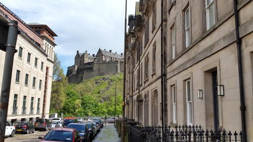 Edinburgh Nine - image 2