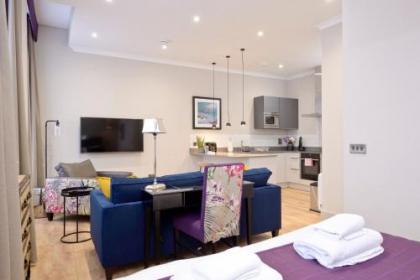 Destiny Scotland Charlotte Square Apartments - image 10