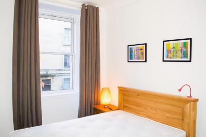 1 Bedroom Fountainbridge Flat - image 4
