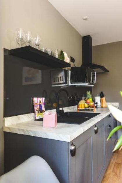 MONO Suites Old Town - image 15