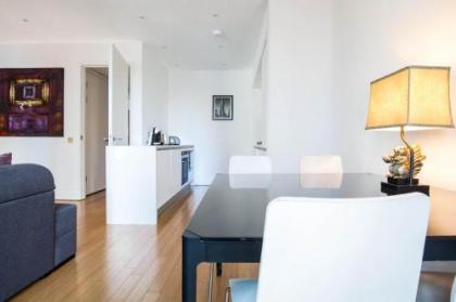 Quartermile Central Apartment - image 9