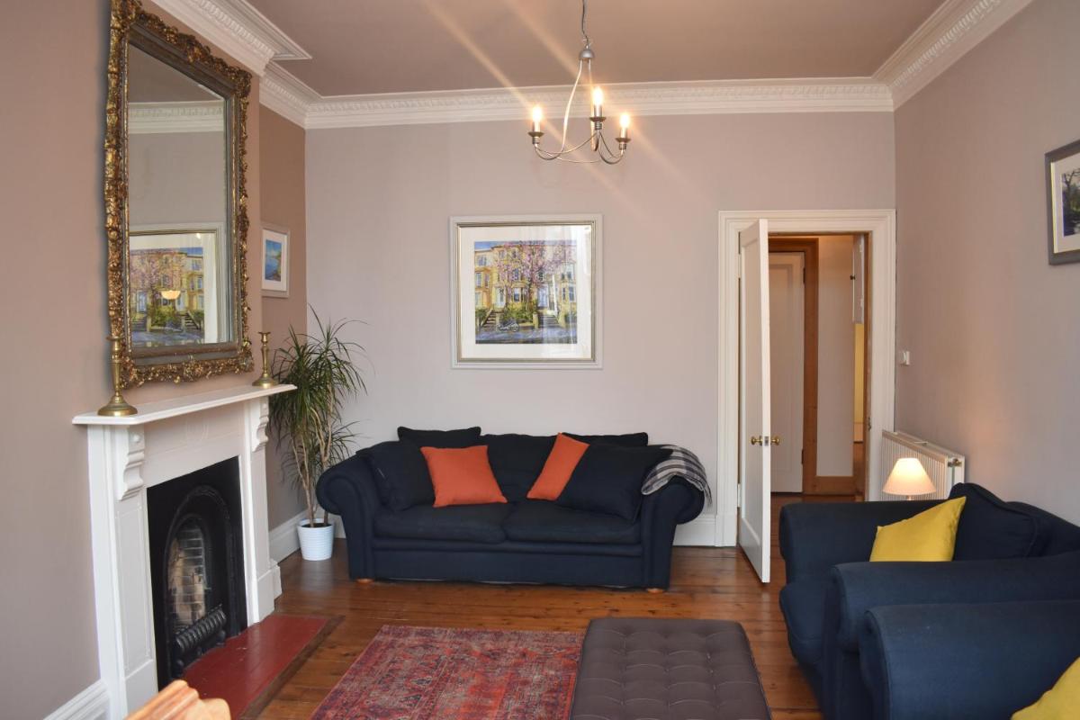 East Claremont - beautiful 2BR apartment in Central Edinburgh - image 3