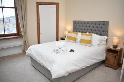 East Claremont - beautiful 2BR apartment in Central Edinburgh - image 7
