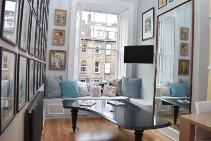 Frederick Street - stylish apartment in the heart of New Town! - image 9