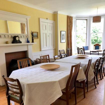 Gorton House and Cottages - image 28