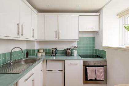 The Old Town Cockburn Apartment - image 8
