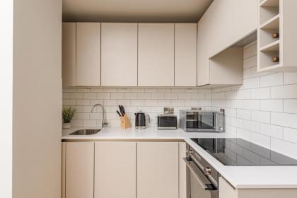 Museum Apartments - image 27
