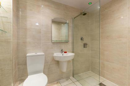 Light and Spacious 2 Bedroom Flat in Heart of Edinburgh - image 20