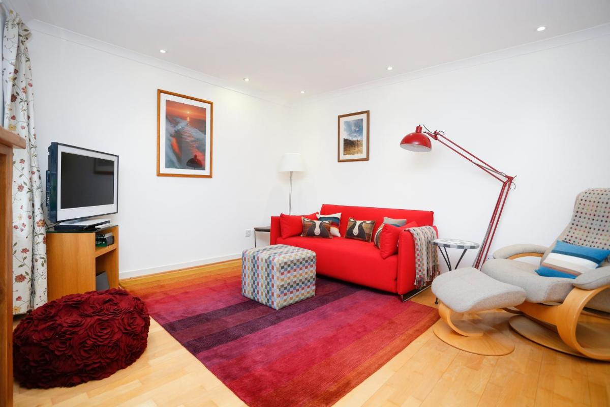 Edinburgh Mews Apartment - main image