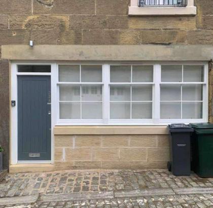 Artist's Studio in Stockbridge - image 20