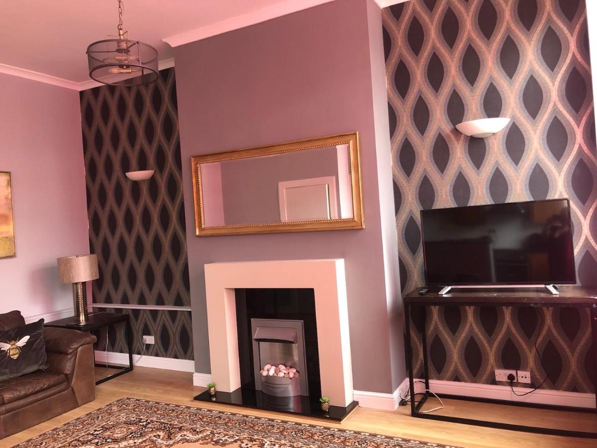 Charming 1-Bed City Centre Apartment in Edinburgh - image 6