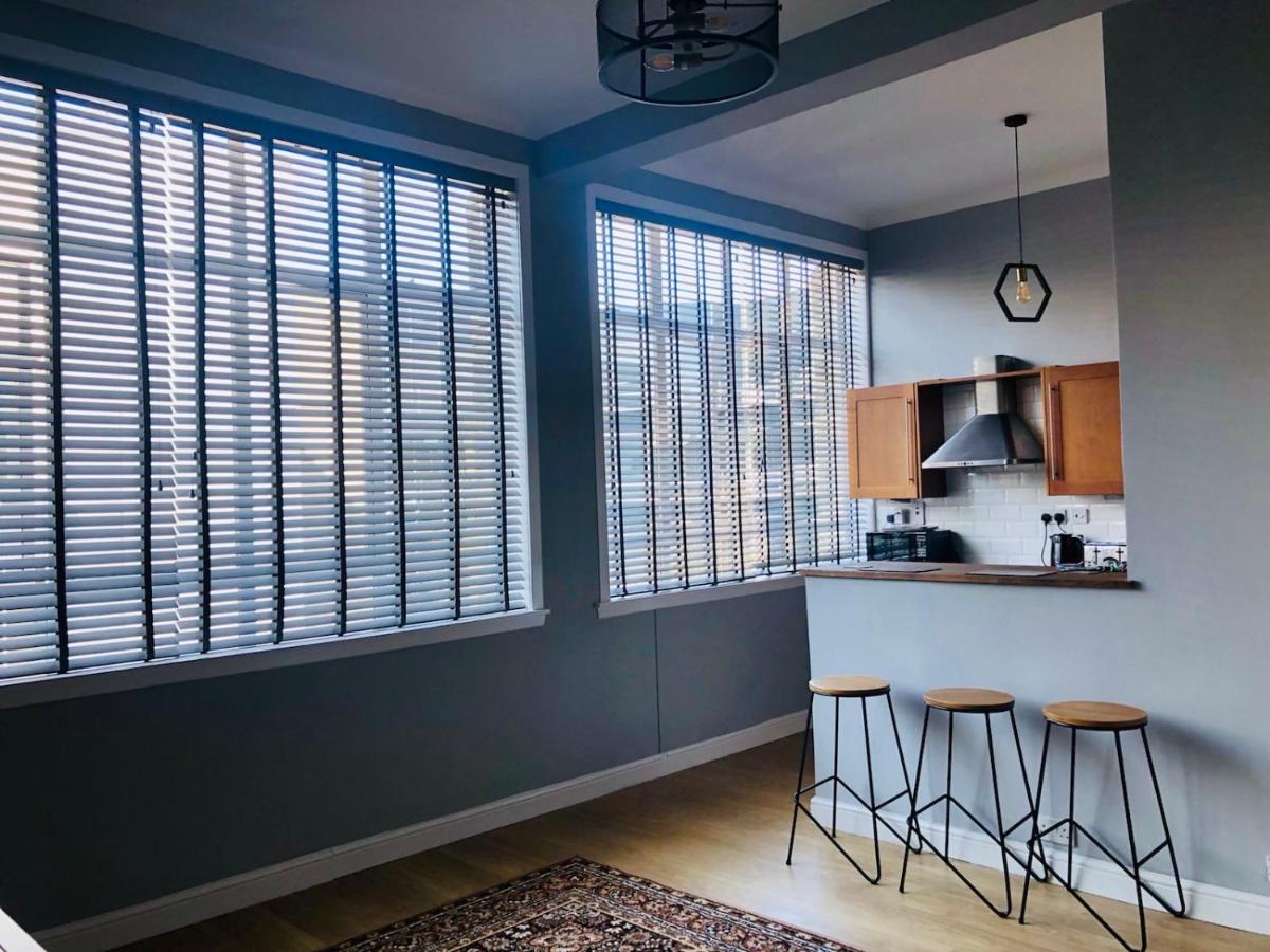 Charming 1-Bed City Centre Apartment in Edinburgh - image 7