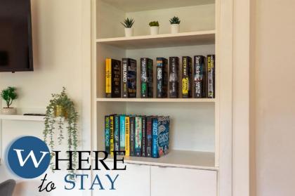 Lovely apartment by the Hillwood Park-Free Parking - image 21