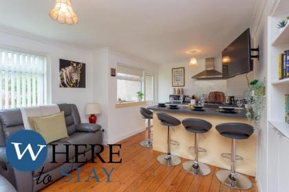 Lovely apartment by the Hillwood Park-Free Parking - image 25