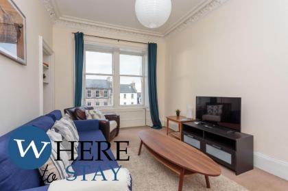 Delightful 2 bedroom apartment in Leith - image 30