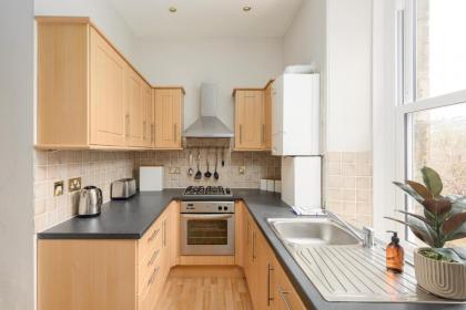The Raeburn Residence - Stockbridge - image 13
