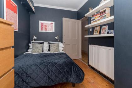 Beautiful & Bright 2BD Flat - Haymarket - image 23