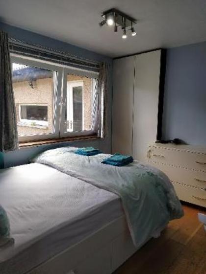 Self Catering Studio Flat - image 9