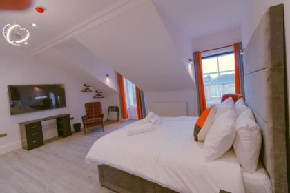 Mayfield Suites - image 30